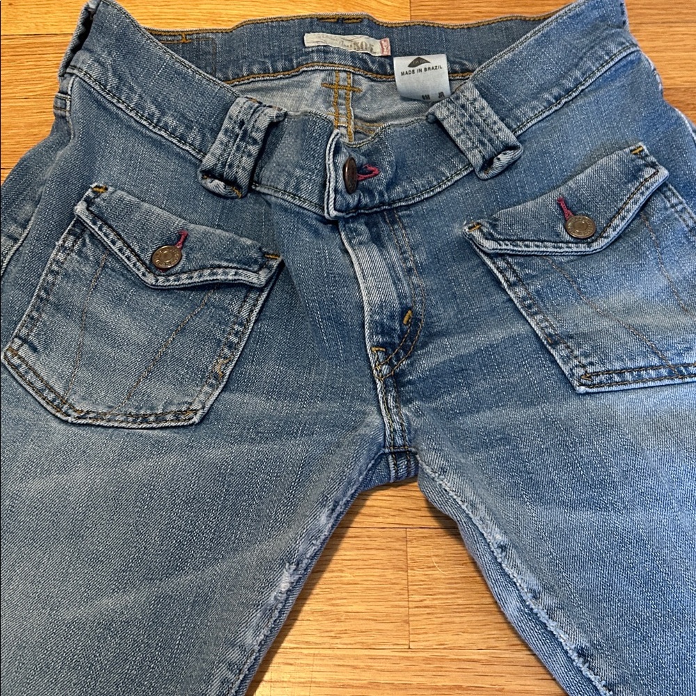 Levi’s - Picture 10 of 11